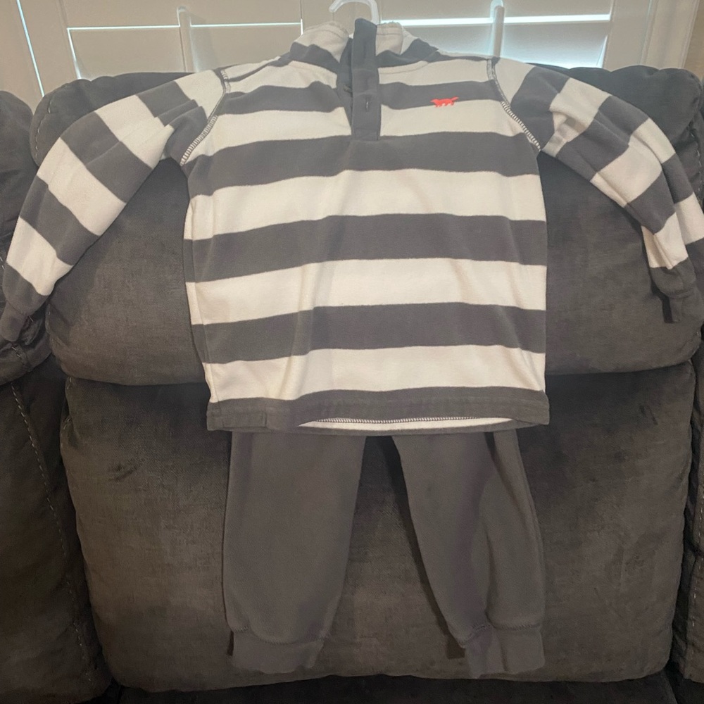 Toddler Boy 3T fleece set